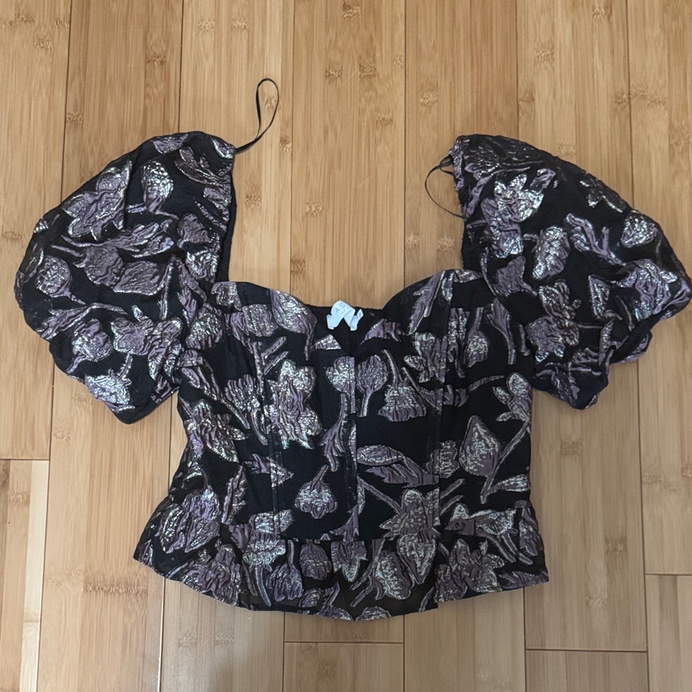 ASTR the Label NWOT Sidney Brocade Metallic Floral Puff Sleeve Corset Top